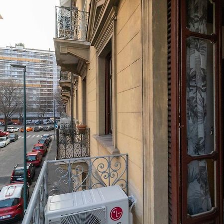 Colourful & Cozy Apartment Cenisia Turin Extérieur photo