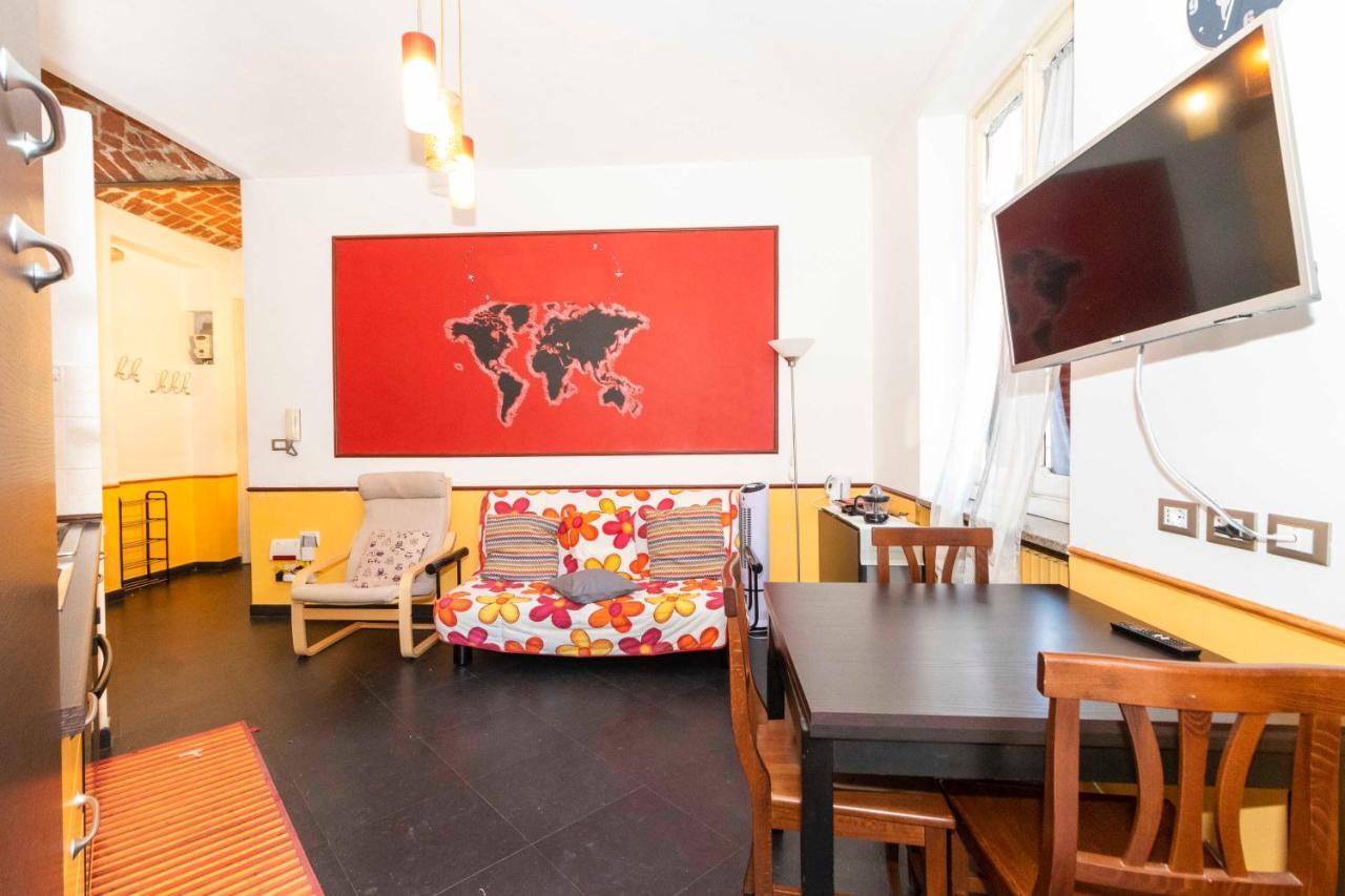Colourful & Cozy Apartment Cenisia Turin Extérieur photo