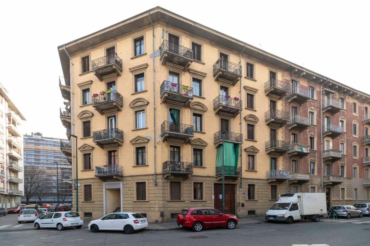 Colourful & Cozy Apartment Cenisia Turin Extérieur photo