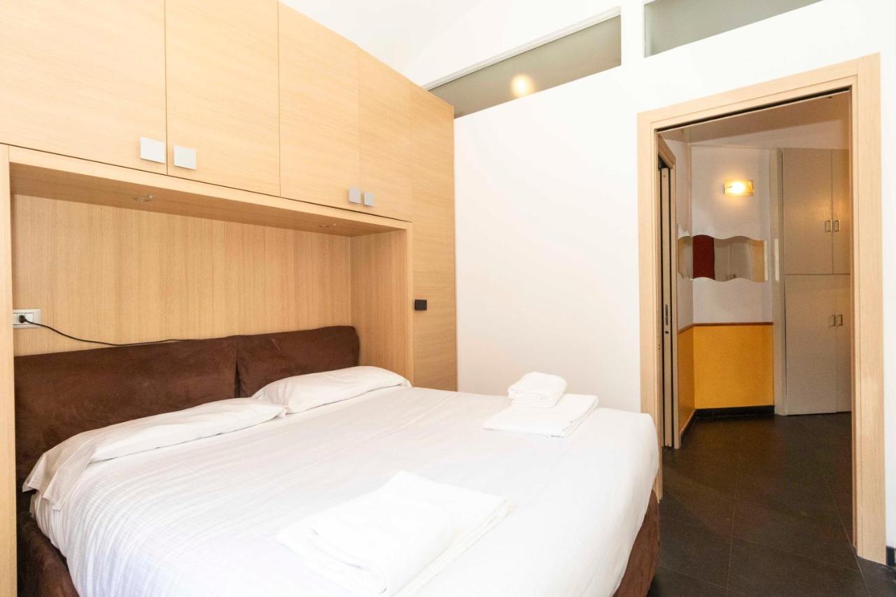 Colourful & Cozy Apartment Cenisia Turin Extérieur photo