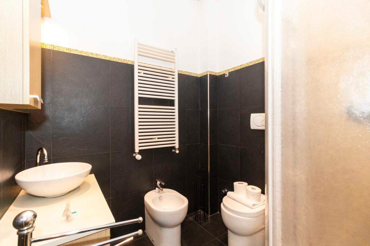 Colourful & Cozy Apartment Cenisia Turin Extérieur photo